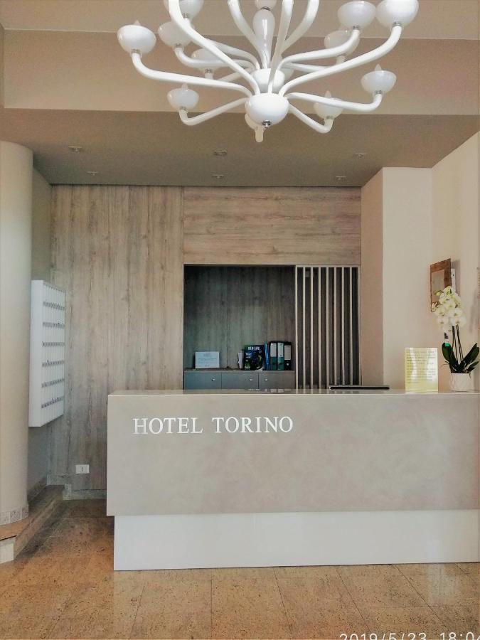 Hotel Torino Лидо-ди-Езоло Экстерьер фото